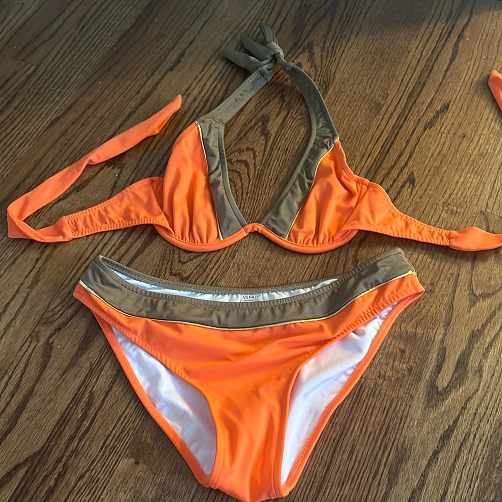 Venus orange/beige with gold detail bikini